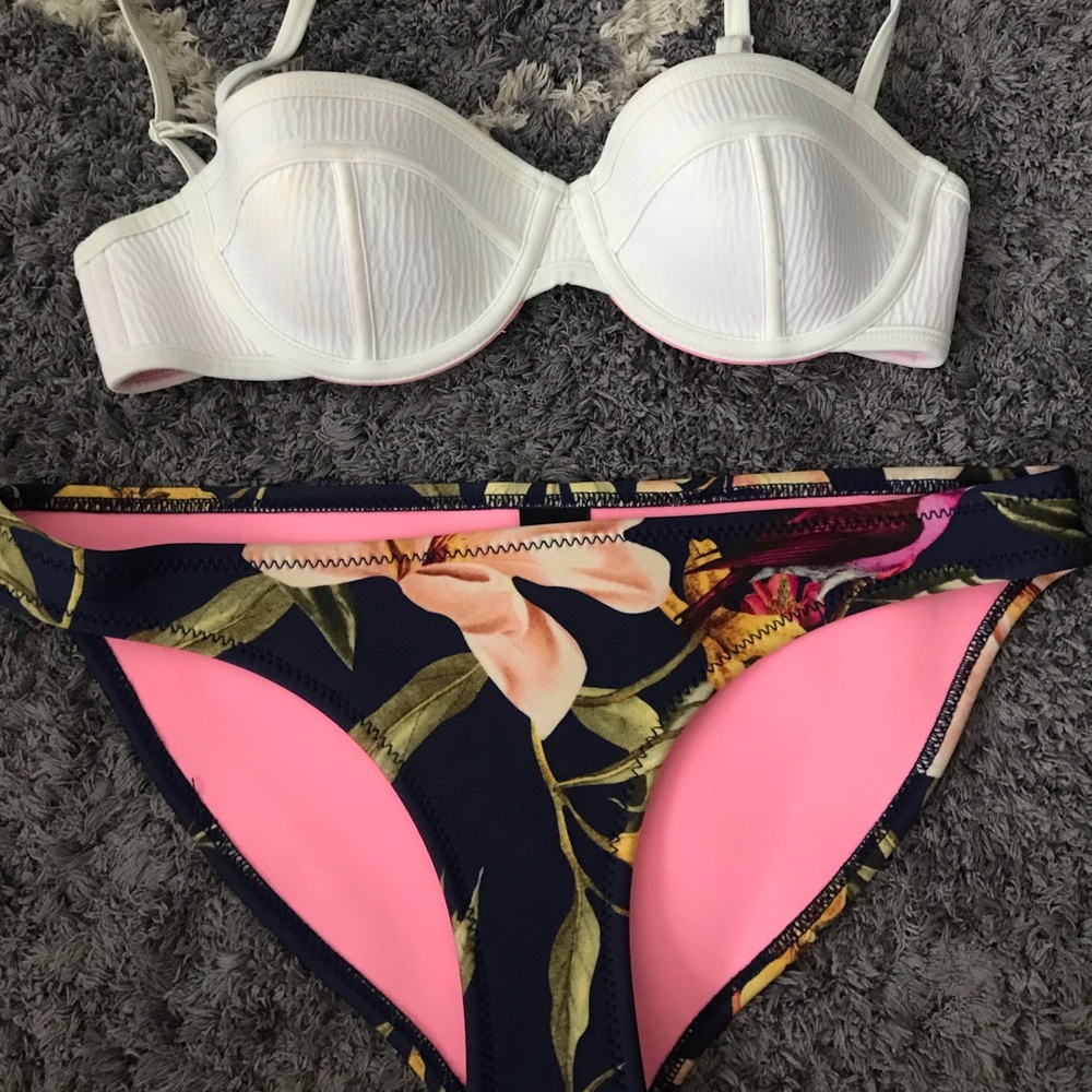 Triangl bikini